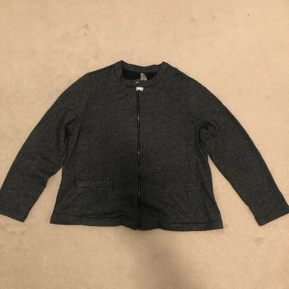 Brilliant - Picture 3 of 3